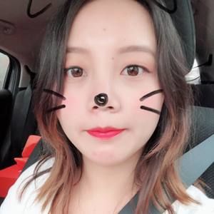 Meet your Posher, Lucy